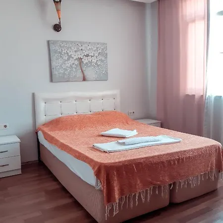 Life Otel *