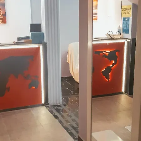 Life Otel